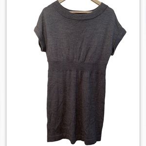 ANN Taylor Short Sleeve Soft Wool Blend Sweater Dress with Tag Size Medium